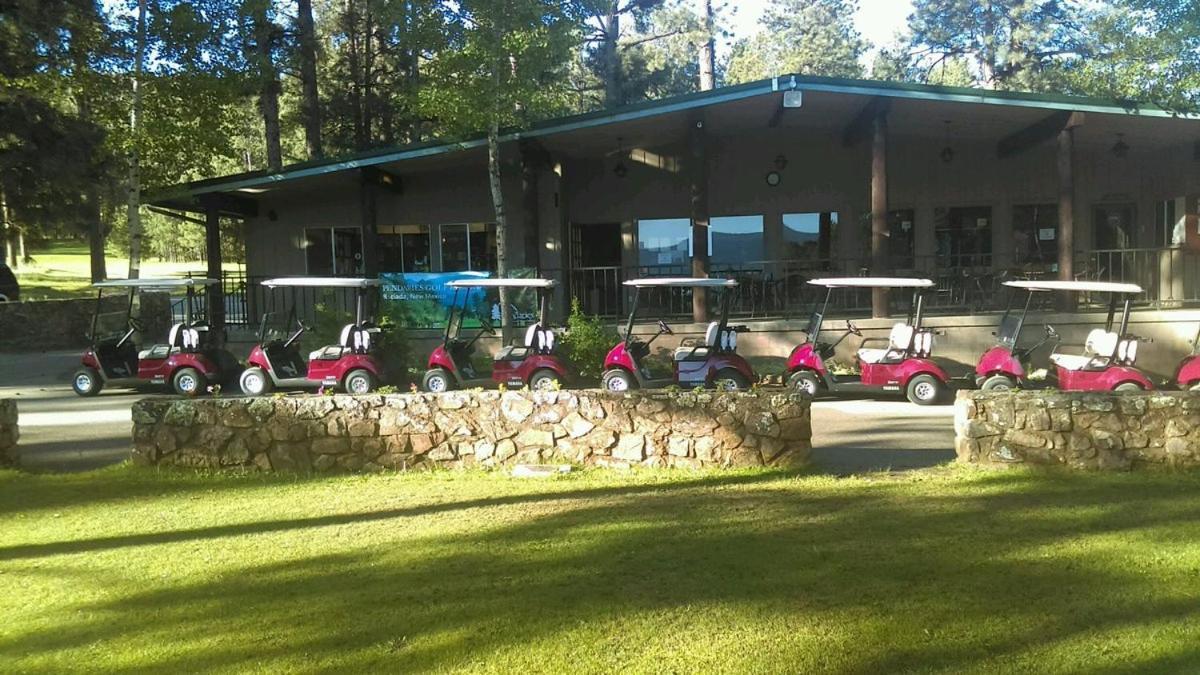 Pendaries Village Lodge Rociada Eksteriør bilde